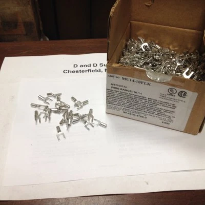Box of 1000, 3M MU14-10FLK, Non-Insulated Locking Fork Terms, #10 Stud, Crimp - Image 1 of 4