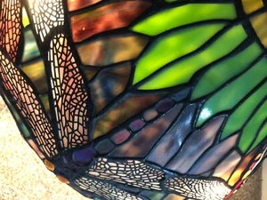 Tiffany Style Dragonfly Table Lamp With Dragonfly Mosaic Bronze Metal Base MOP - Picture 1 of 17