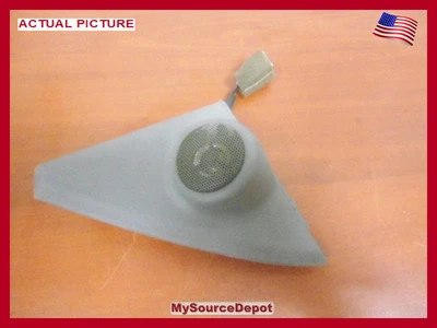 2001,2002,2003,2004,2005,2006,SANTA FE HYUNDAI RIGHT FRONT PANEL SPEAKER/TWEETER - Image 1 of 2