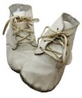 Vtg White Washable Kid Leather Baby Shoes 4 Holes w/ Laces  1940’s Soft Infant
