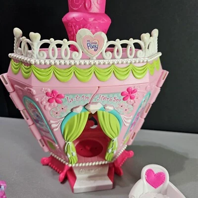 My Little Pony La Ti Da-Hair & Spa Playset~Ponies w/Wigs & Accessories Total 22 - Image 1 of 4