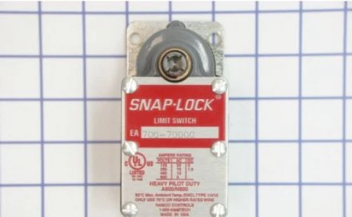 EA700-70000 Namco Controls Limit Switches, Snap-Lock EA700 Series LIMIT SWITCH, - Image 1 of 1