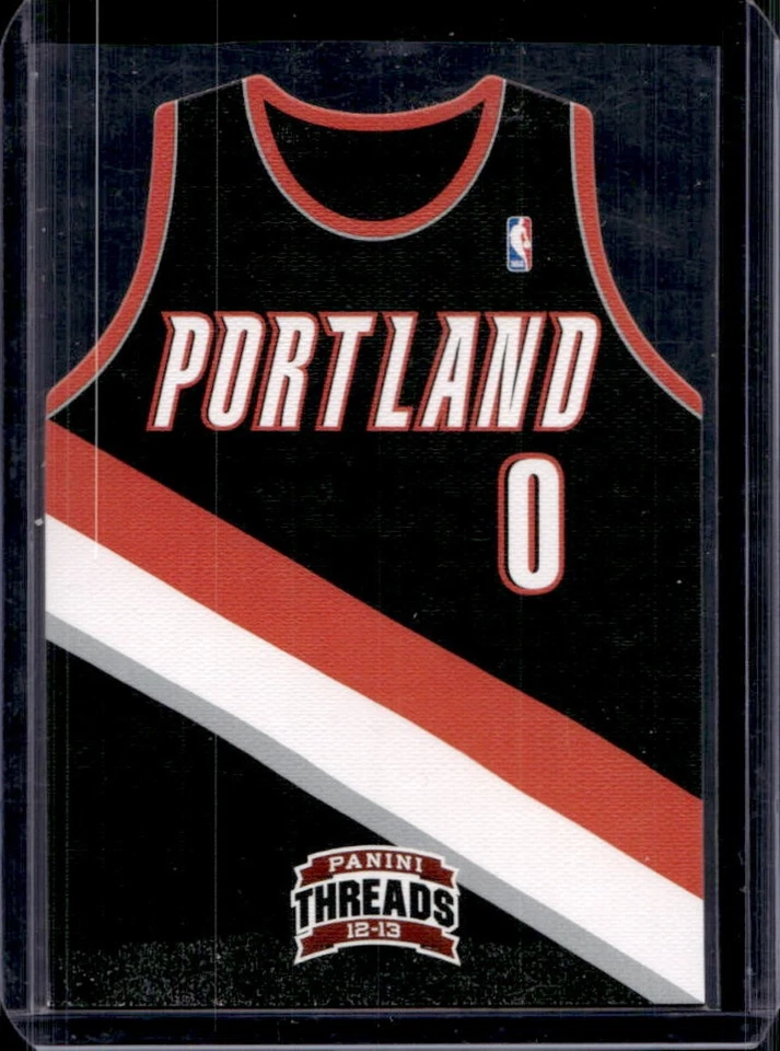 2012-13 Panini Threads Damian Lillard Rookie Team Die Cuts RC #12 Trail Blazers - Image 1 of 2