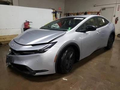 Wheel Cover HubCap 17x4 Fits 23 PRIUS 1867613 - Image 1 of 4