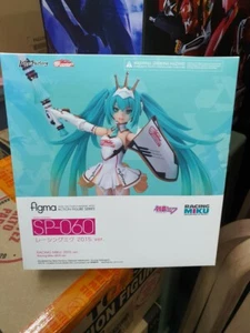 Max Factory Figma SP-060 Racing Hatsune Miku Vocaloid Action Figure 2015 Version - Picture 1 of 2