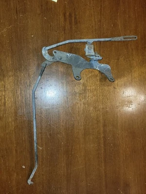 Acoplamiento de retroceso lateral del motor Dodge Plymouth 440 para transmisión 727 LoadFlite. Foto 1 de 4