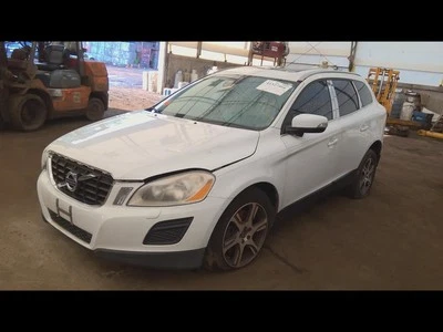 (LOCAL PICKUP ONLY) Passenger Front Door Glass Water Repellent Fits 09-13 VOLVO  - Imagem 1 de 4