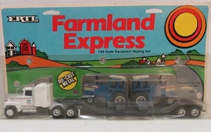 Ertl 1/64 Scale Farmland Express Semi with TW35 Ford Tractors #858 - Picture 1 of 3