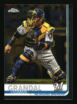 2019 Topps Chrome Update Edition  Yasmani Grandal #17 Milwaukee Brewers - Image 1 of 2