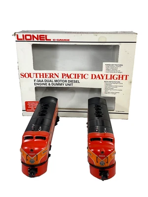 Lionel O Gauge, Southern Pacific F-3AA Powered & Dummy Units, #6-8260/8262, MIB - Image 1 of 4