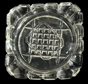 Retro ArtDeco quadratischer Aschenbecher aus klarem Glas mit Vertiefung von Hazel Atlas (3-1/4 Zoll) - Bild 1 von 6
