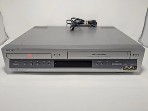 Sony SLV-D100 DVD VHS VCR/ DVD PARTS Repair As Is  - Picture 1 of 3
