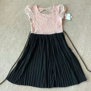  NWT SPEECHLESS PARTY/ OCCASION DRESS, 10, LACEY TOP, BEADED NECKLINE, PLEATED - Picture 1 of 6