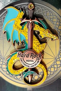 TARJETA PIN AMSTERDAM AMERICAN HOTEL DRAGON & DAGGER SERIES 2021 Hard Rock Café - Imagen 1 de 2