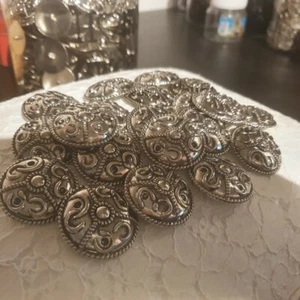 SILVER SHANK BUTTONS FOR CARDIS, BLAZER COATS JACKETS SIZE 35MM - Picture 1 of 2