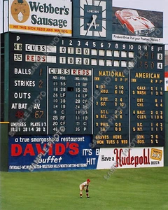 CROSLEY FIELD 1967 CINCINNATI REDS PETE ROSE TERRACE SCOREBOARD 8X10 PHOTO - Picture 1 of 1