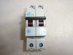 General Electric V17213 Leitungsschutzschalter 277VAC 13AMP - Bild 1 von 6