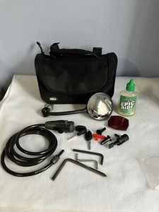 Posten Fahrradtasche, Schmiermittel, Rückspiegel, Reflektor, Kevlar Sicherheitsschloss, Werkzeug - Bild 1 von 12