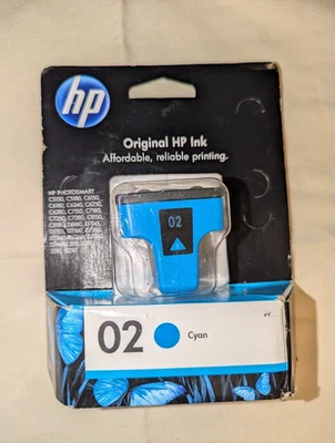 New Genuine HP 02 Cyan Ink Cartridge - Image 1 of 3