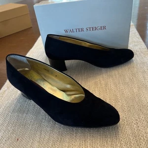 Vtg Walter Steiger black Suede 2” Block Heel High Waist Pumps Vamps - Sz 7 - Picture 1 of 10