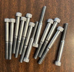 1/4-20 x 2 1/2 Zoll lange Edelstahlschraube mit Innensechskant (12 Stück) Parker Befestigung - Bild 1 von 3