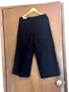 Chicos Black So Slimming 180 Brigitte Wide PT Crop Pull On Pants Women's Size 2P - Picture 1 of 5