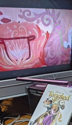 Tangled (Nintendo Wii, 2010) Video Game Tested And Working Disc Case Booklet - Image 1 of 4