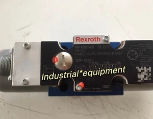 R900924607 4WREE 10 V75-2X/G24K31/A1V proportional valve R900924607 - Picture 1 of 6