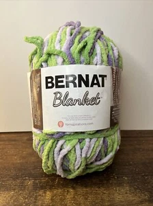 Bernat Blanket Yarn, Lilac Leaf 10.5oz 258yds New - Picture 1 of 3