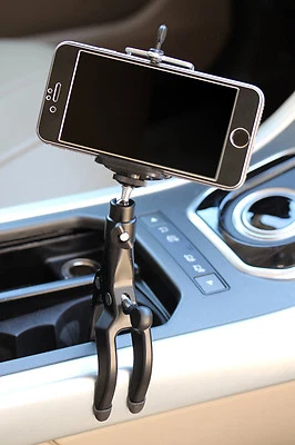 XPACK Claw phone holder Universal iPhone car Mount Phone sensor clamp anywhere - Image 1 of 4