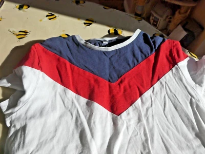 boys t shirt the authentic orignal 8-9 years great looking 1 - Image 1 of 4