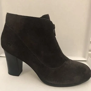 Born Size 9.5 41 Dark Brown Suede Ankle Boots Block Heel Zipper Front D39522 - Picture 1 of 10