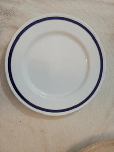 Plato de cena Buffalo China vintage con adornos azules y dorados de 10" Buffalo NY - Imagen 1 de 4