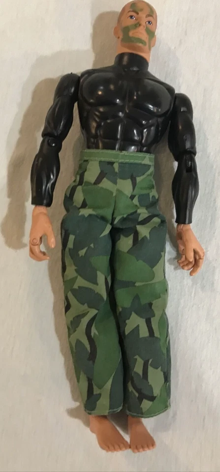 1996 Hasbro G.I. Joe Action Figure BLACK SUIT CAMO FACE PAINT 12" PANTS/NO BOOTS - Image 1 of 4