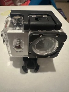 Full HD SPORT CAMERA WATERPROOF 30M - Picture 1 of 6