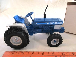 1985 VINTAGE 1:16 FORD 1710 FARM TRACTOR DIE-CAST With ERTL BOX - Picture 1 of 17