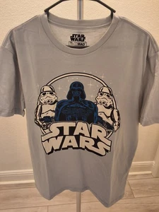 Star Wars T-Shirt Men's Large Darth Vader Stormtrooper Graphic Mad Engine Tee - Picture 1 of 4