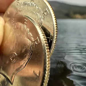 2023 P&D Kennedy JFK medio dólar 2 monedas conjunto 50 centavos EE. UU. COMO NUEVO sin circular - Imagen 1 de 10
