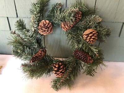 Ashland Corona Pequeña con Piñas Navidad Básica para Decorar Floral 12" NUEVA Foto 1 de 4