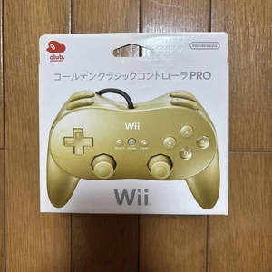 Club Nintendo Wii Golden Classic Controller new - Picture 1 of 4