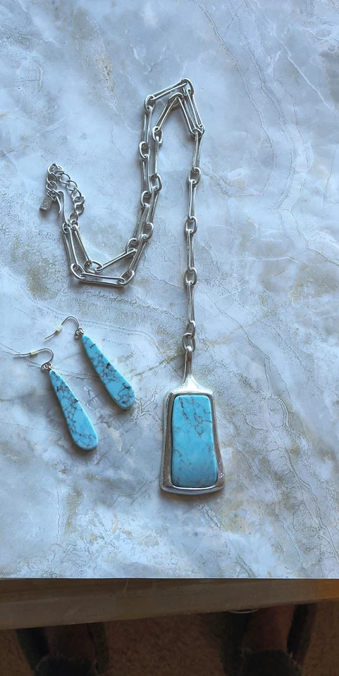 RLM Soho Robert Lee Morris Tono Plata Azul Howlita Modernista Collar Pendiente  Foto 1 de 4