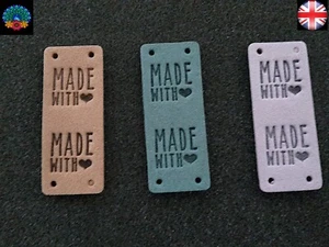 Hand made with ❤ Tags fold on the edge 4 holes pack of 3 - Picture 1 of 3
