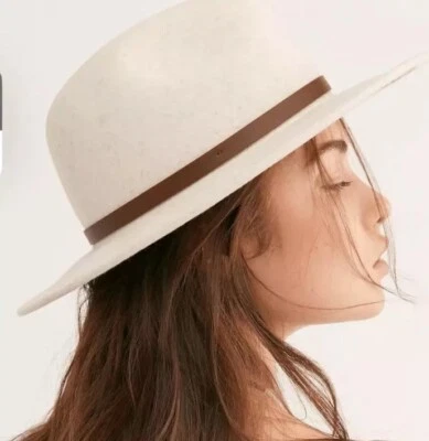 Free People Café Au Lait Lana Fedora Cuero Marrón Banda Ajustable Nueva Sin Etiquetas $78 Foto 1 de 4