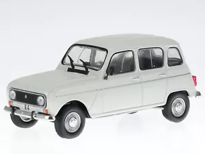 Renault 4 R4 TL 1978 white diecast model car ADD109 in acrylic show case Hachett - Picture 1 of 4