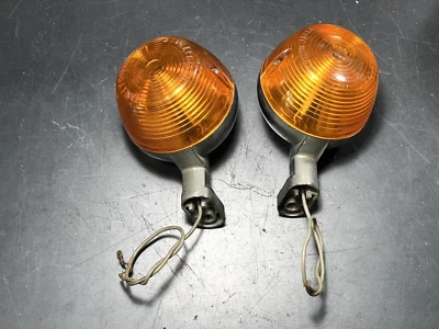 HONDA SS50 CD50 CD65 CD70 SL90 SL100 SL125 CL50 CL70 METAL TURN SIGNAL R&L /USED - Image 1 of 4