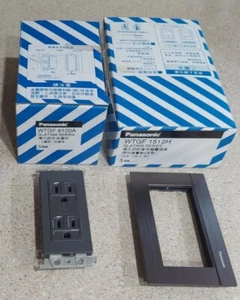 Box of 5 - NIB Panasonic Glatima Wall Power Socket WTGF 1512H w WGTF 6100A Plate - Picture 1 of 9