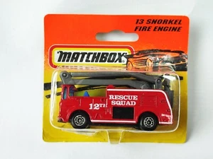 1995 MATCHBOX DIECAST - SHORT CARD - 13 SNORKEL FIRE ENGINE - FACTORY SEALED - Picture 1 of 3
