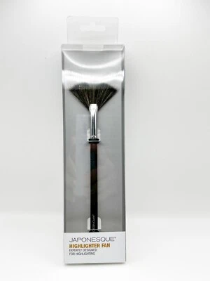 Japonesque Highlighter Fan Brush Designed for Highlighting - Image 1 of 2