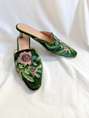 Salto gatinho mula bordado floral veludo verde - Tamanho 39 - Imagem 1 de 4