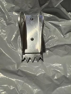 Expansion Ladder Rubber Padded feet, Robust Steel Non Slip pad kit Secure Grip - Image 1 of 4